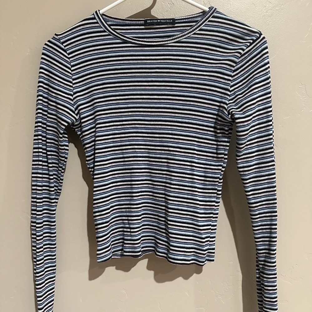 brandy melville longsleeve